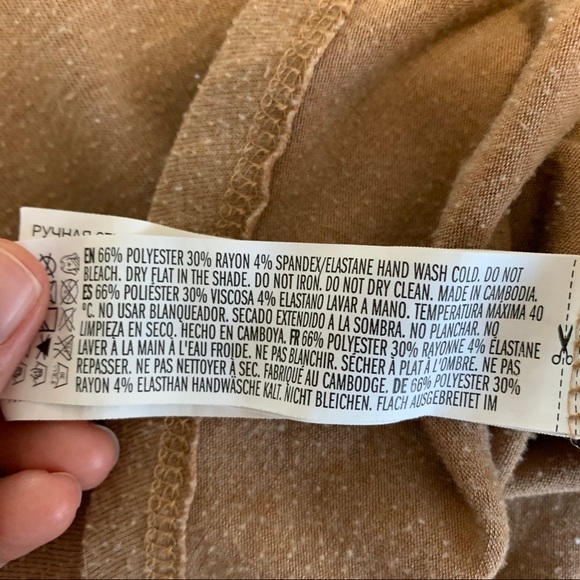 3 for $15 Forever 21 Tan V-Neck Long Sleeve - Picture 7 of 7